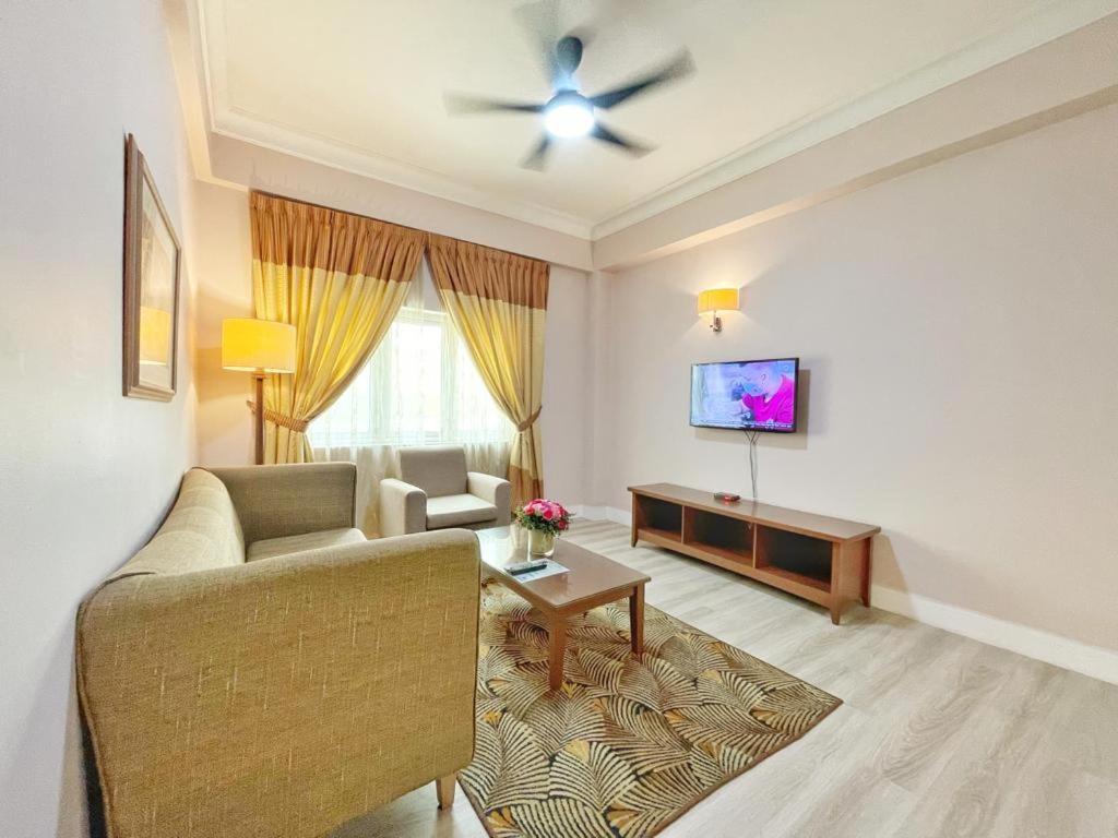 The Avenue M Hotel Johor Bahru Exterior photo