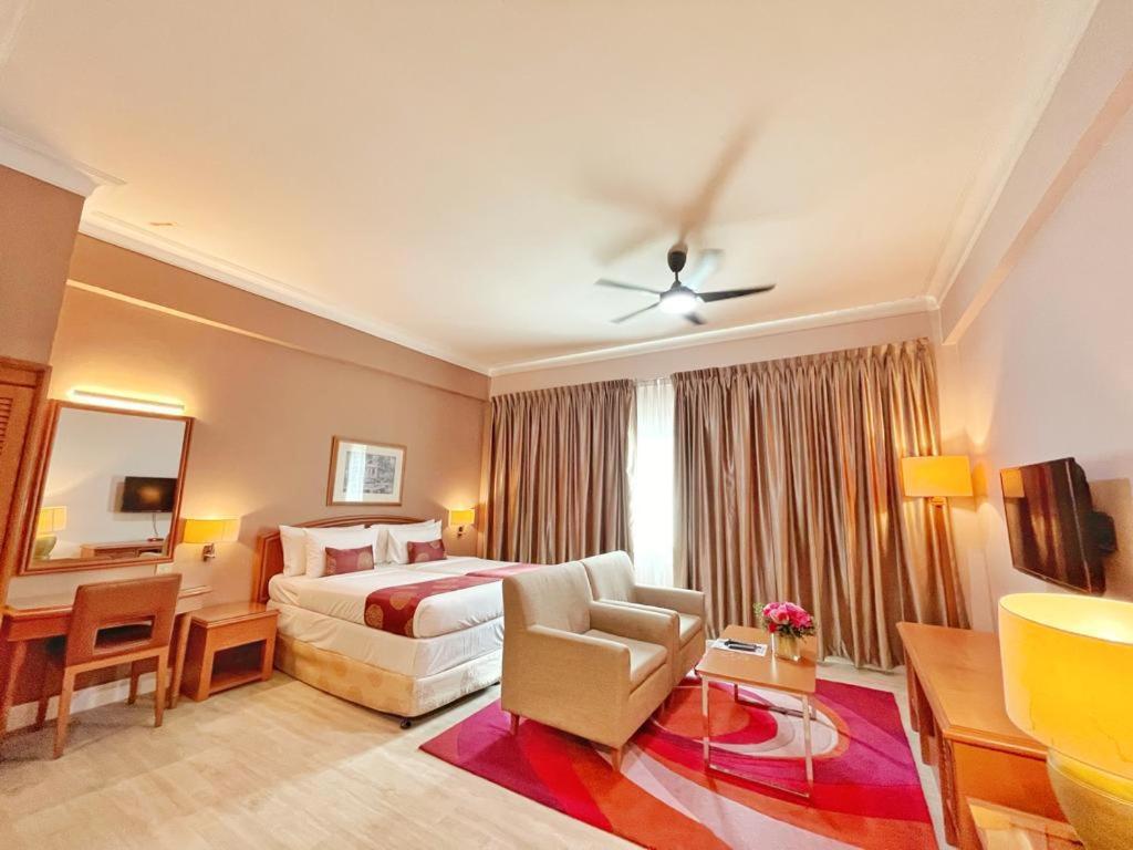 The Avenue M Hotel Johor Bahru Exterior photo