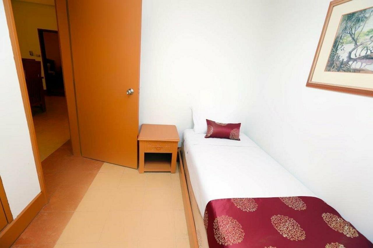 The Avenue M Hotel Johor Bahru Exterior photo